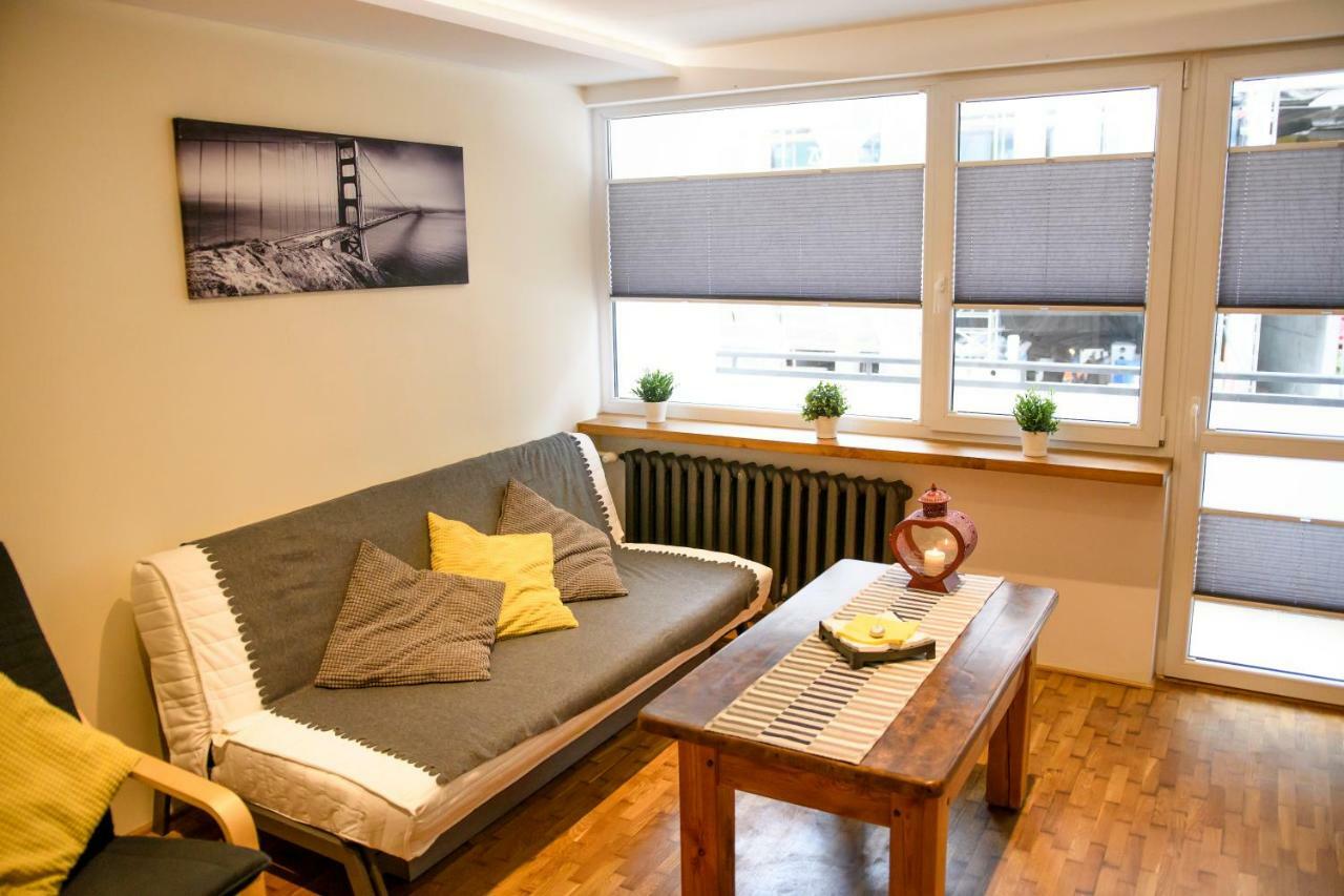 Chmielna Wood Lux Apartment Warsaw Ngoại thất bức ảnh