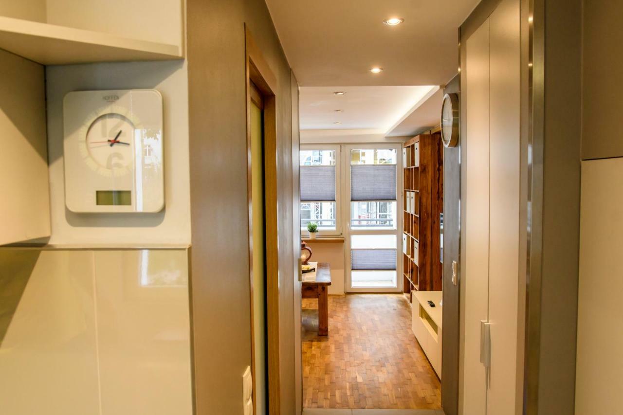 Chmielna Wood Lux Apartment Warsaw Ngoại thất bức ảnh
