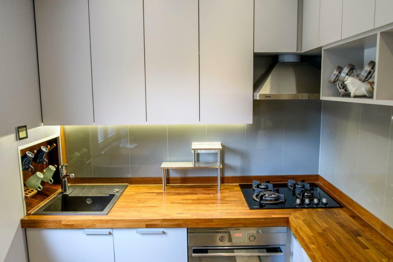 Chmielna Wood Lux Apartment Warsaw Ngoại thất bức ảnh